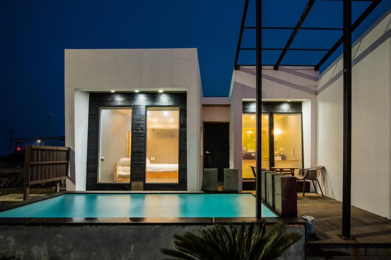 Aqua Beautique Poolvilla 제주 외부 사진
